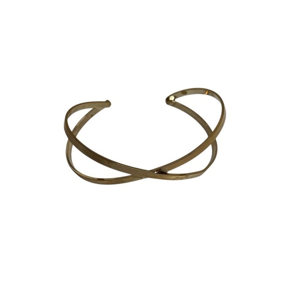 Marlyn Schiff Gold Tone Criss Cross Cuff Bracelet 12$